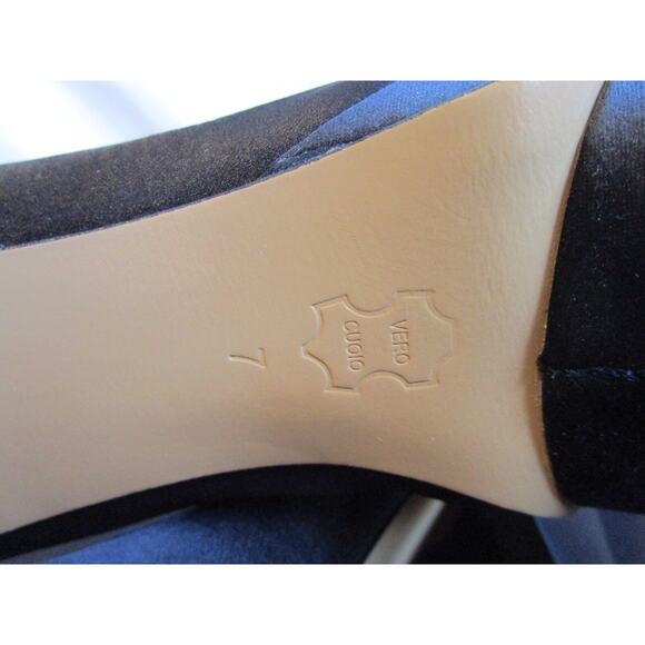 EUC!! Charles David Black Satin Bow Peep Toe Platform High Heels Size Women Sz 7 - Picture 10 of 10